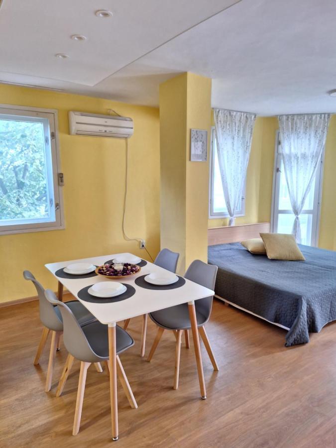 Top Location Harmony Apartment By Hostex Варна Екстериор снимка