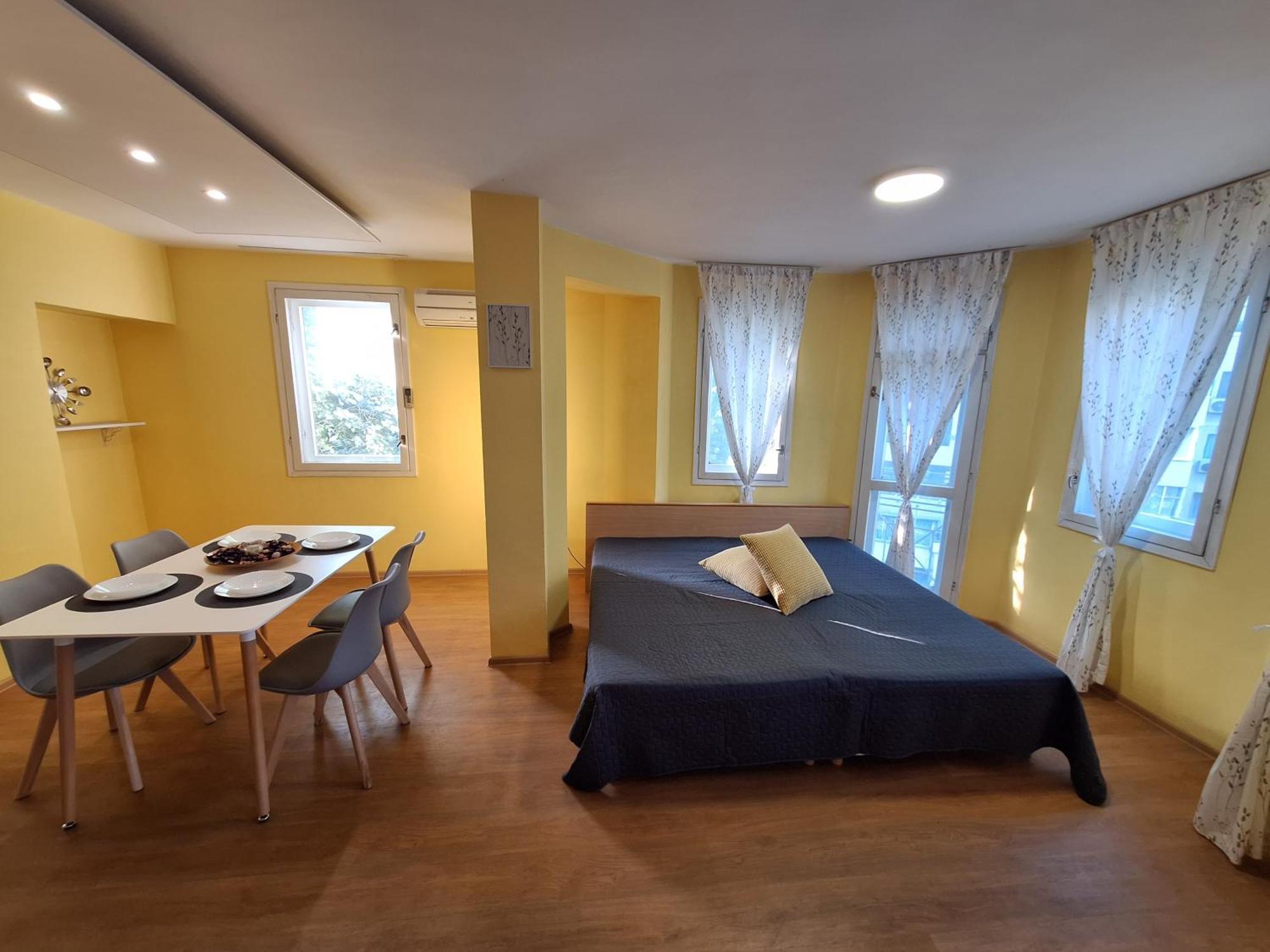 Top Location Harmony Apartment By Hostex Варна Екстериор снимка